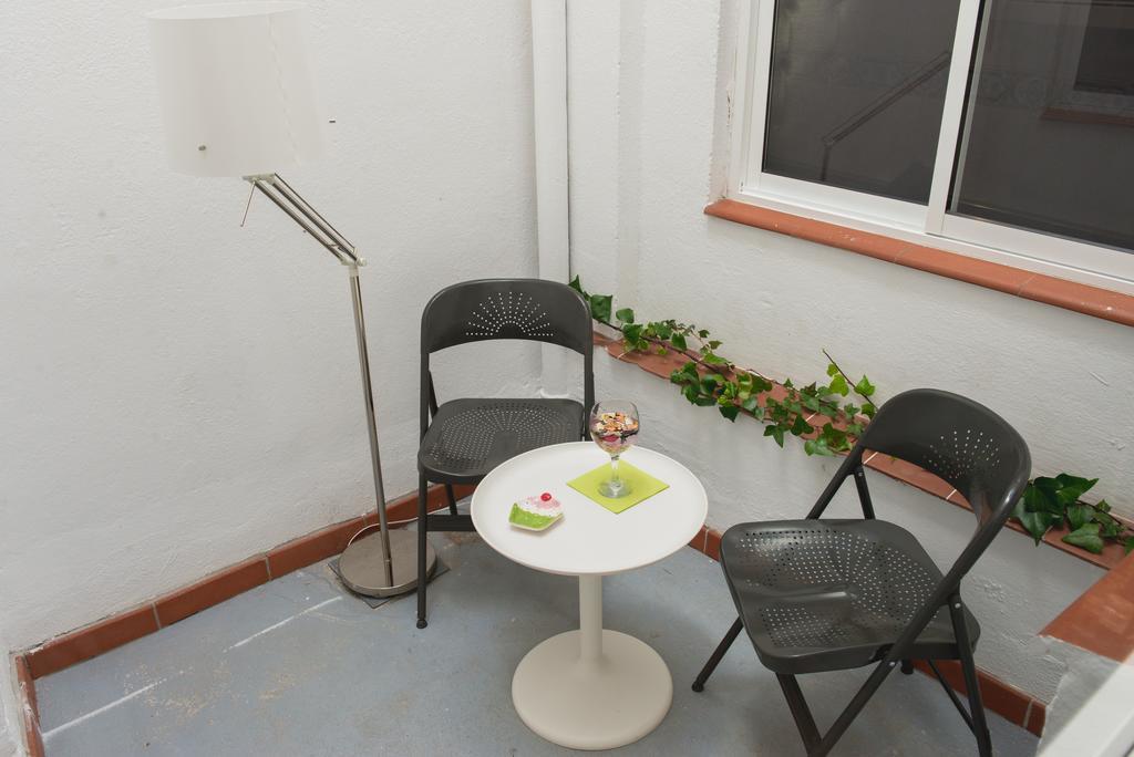 AB Apartamentos Trinidad Málaga Habitación foto